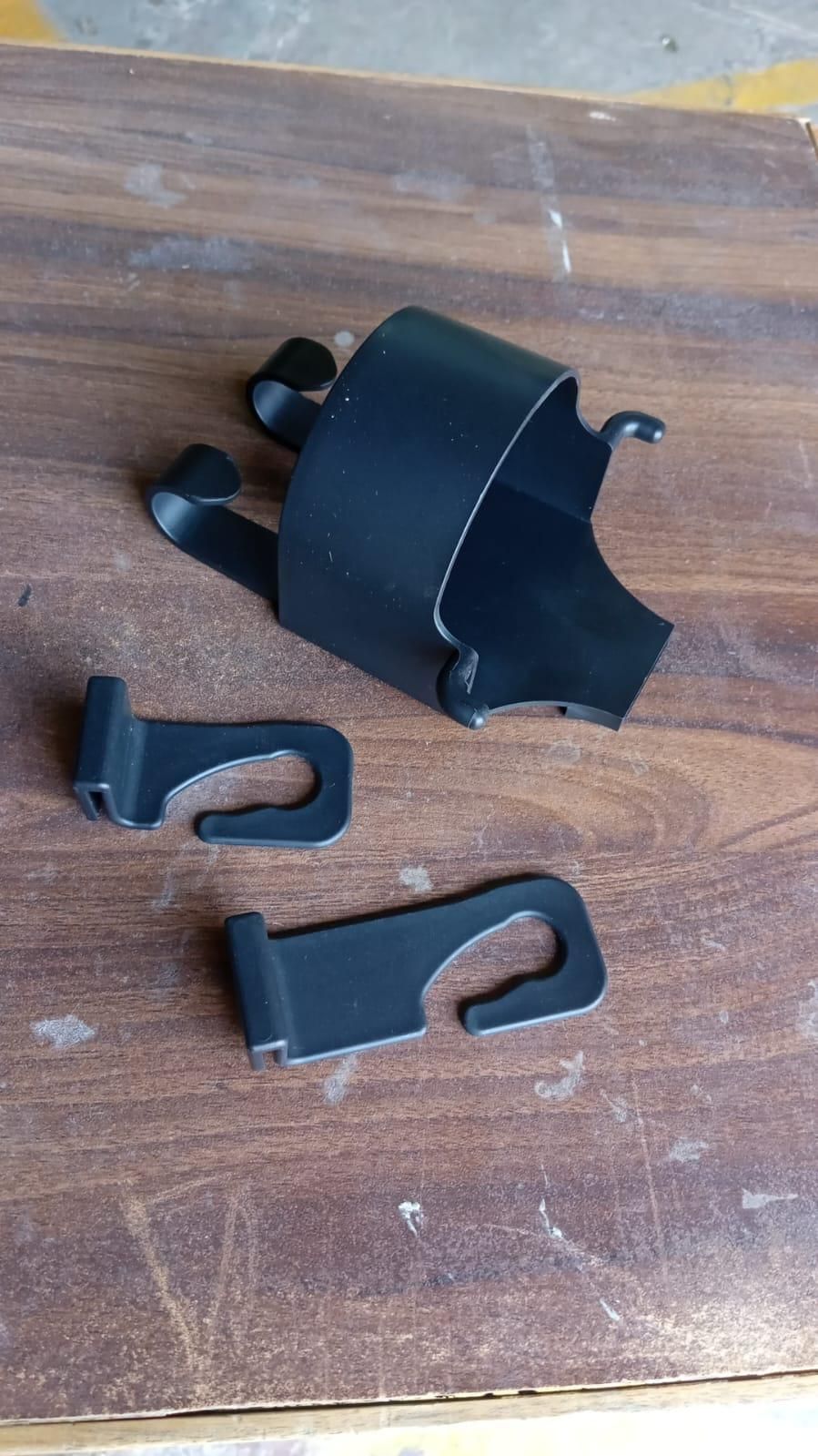 Multifunctional Hanging Storage Cup & Mobile Holder (buy 1 get 1 free)